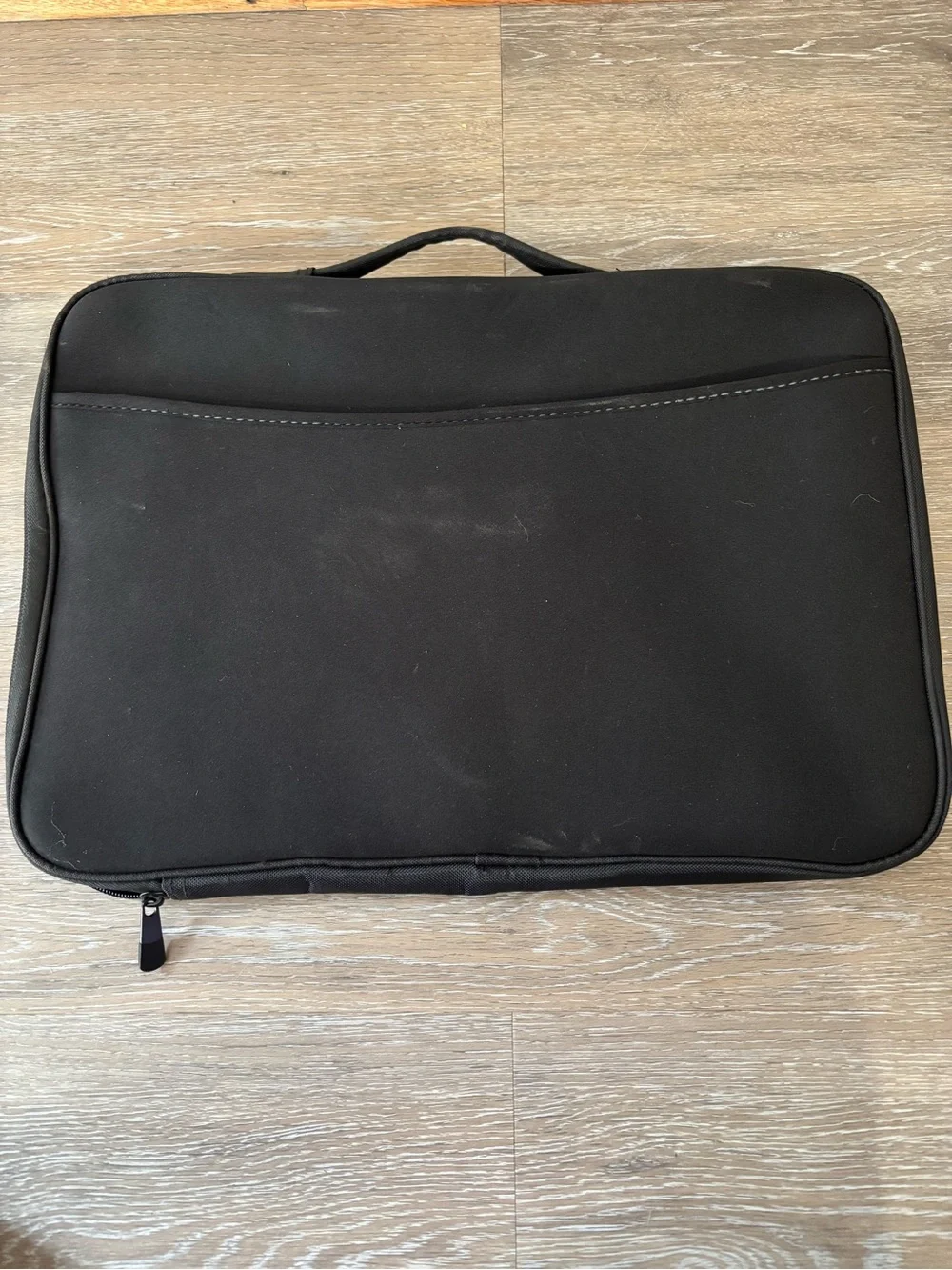 Targus Black Laptop Bag with Red Stitching